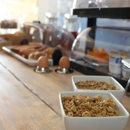 Pirriera فندق مبيت وإفطار 4*